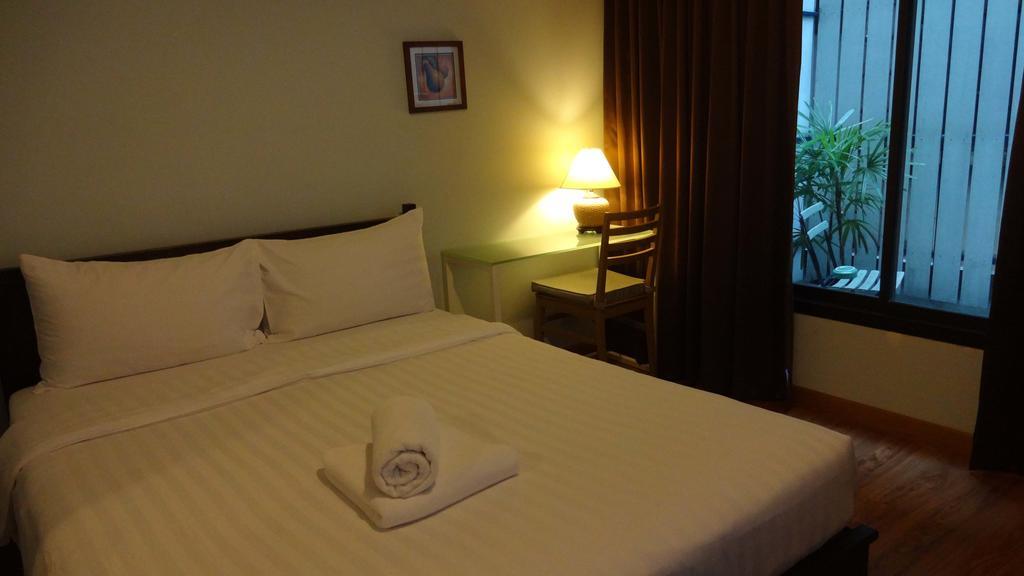 Mango Bedroom Herberg 2*