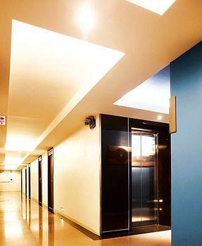 Diamond Residencia Ratchada 3*