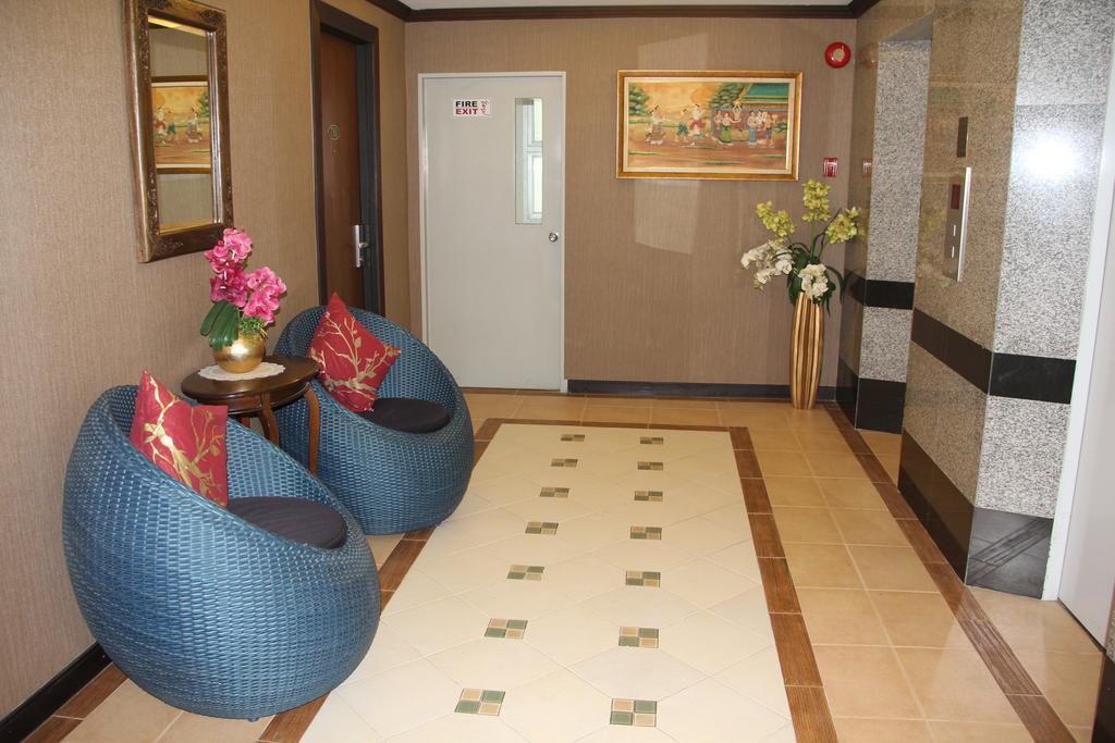 Khách sạn De Arni Bangkok