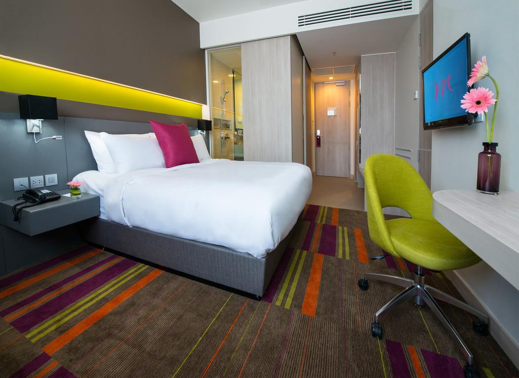 Khách sạn Mercure Siam 4*