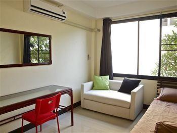 Apartment House 1194 Bangkok