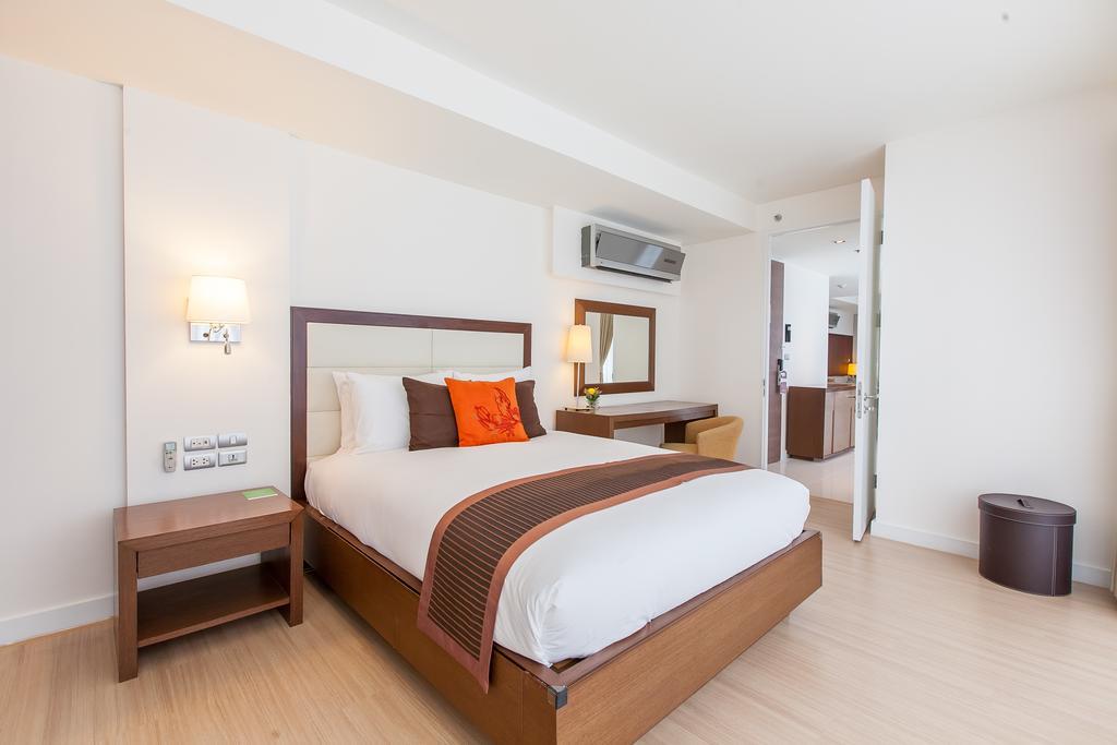 Hotel Oakwood Residencia Sukhumvit 24 4*