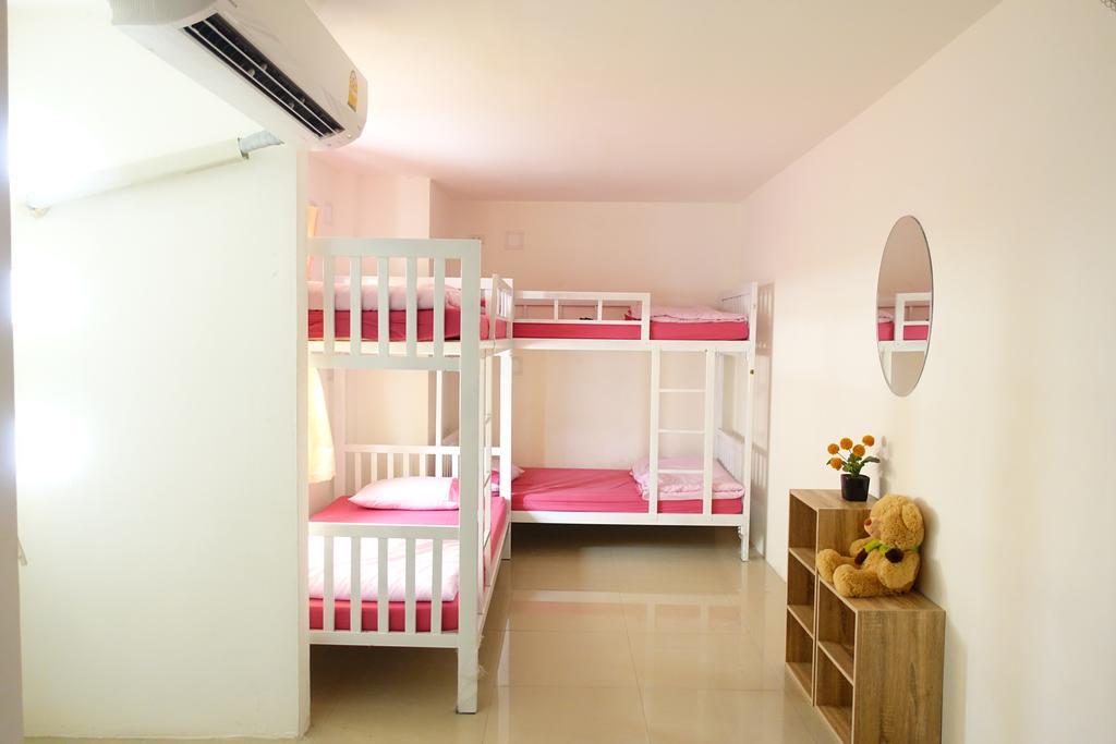 Hostel 1sabai *