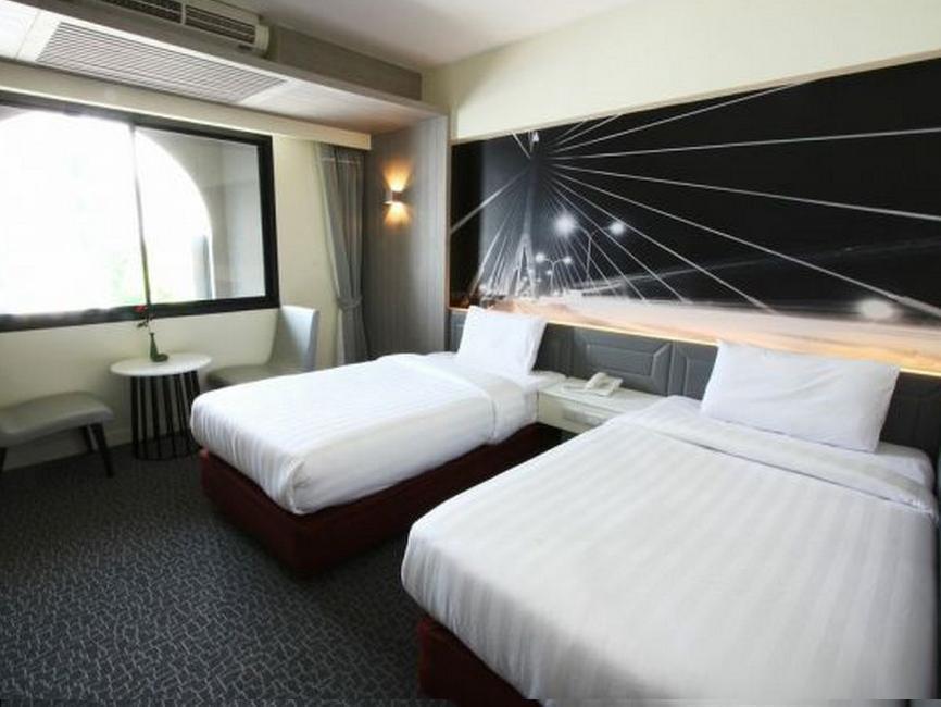 Hotel Papa Siriraj Bangkok