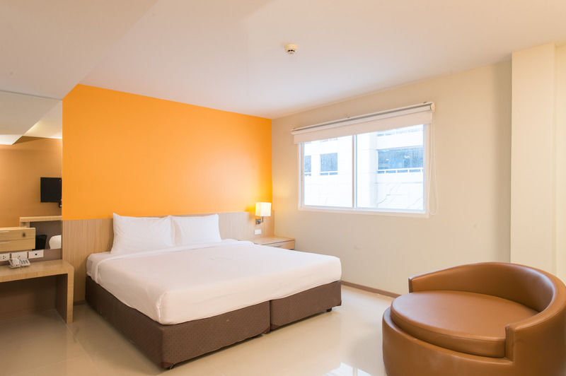 Hotell Grand Alpine Bangkok