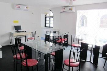 Hostel 1sabai *