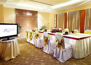 Hotel The Royal 4*