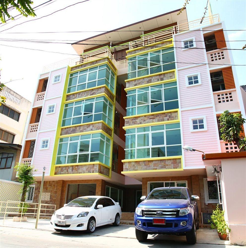 Oyo 75405 Ladda Place Khách sạn Bangkok