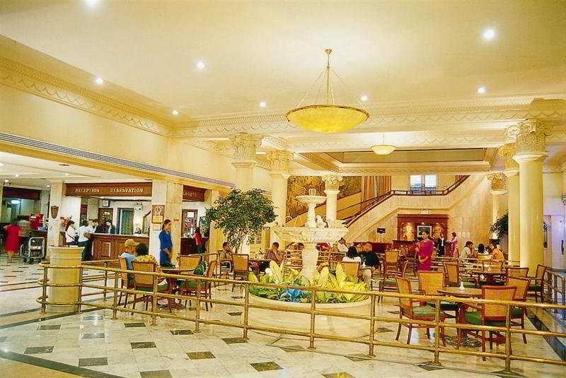 Hotel Royal Rattanakosin Sha 4*