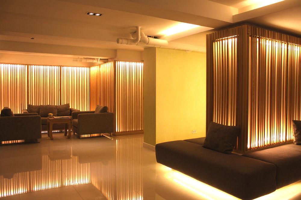Vista Express Hotel