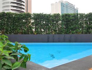 Western @20 Sukhumvit Hotel