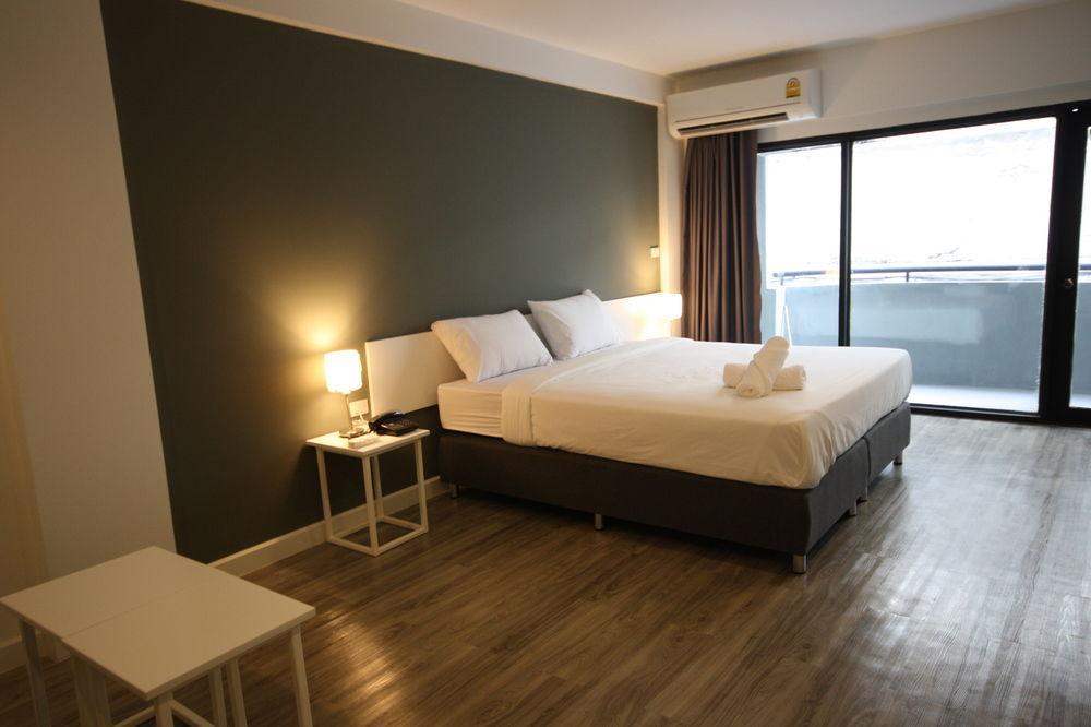 Airport Hotel