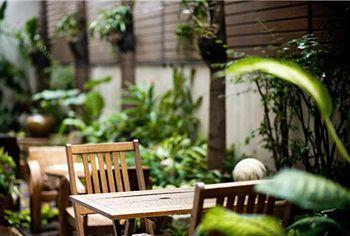 S2s Boutique Hotel 3*