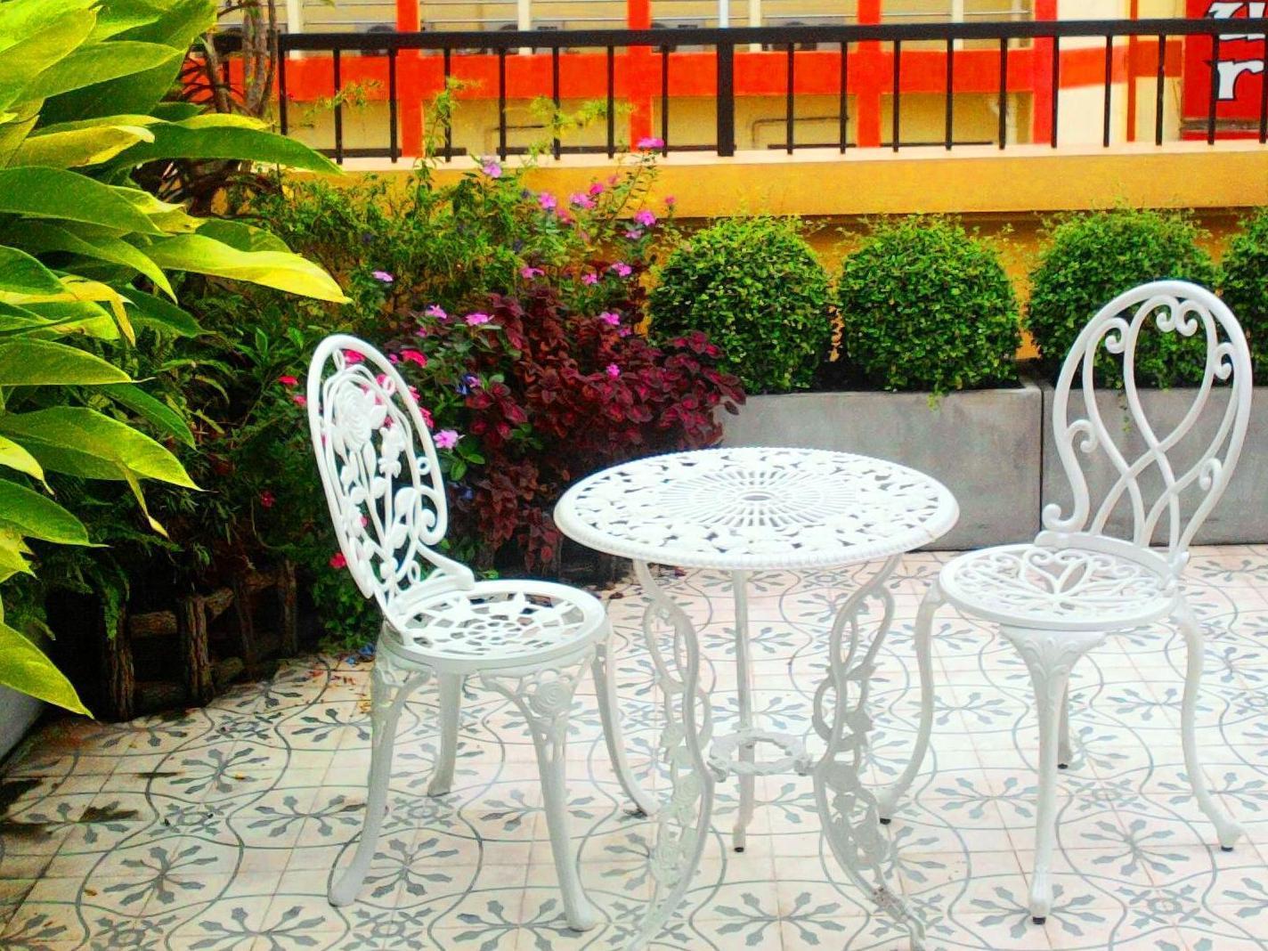 Sakul House Hostel *