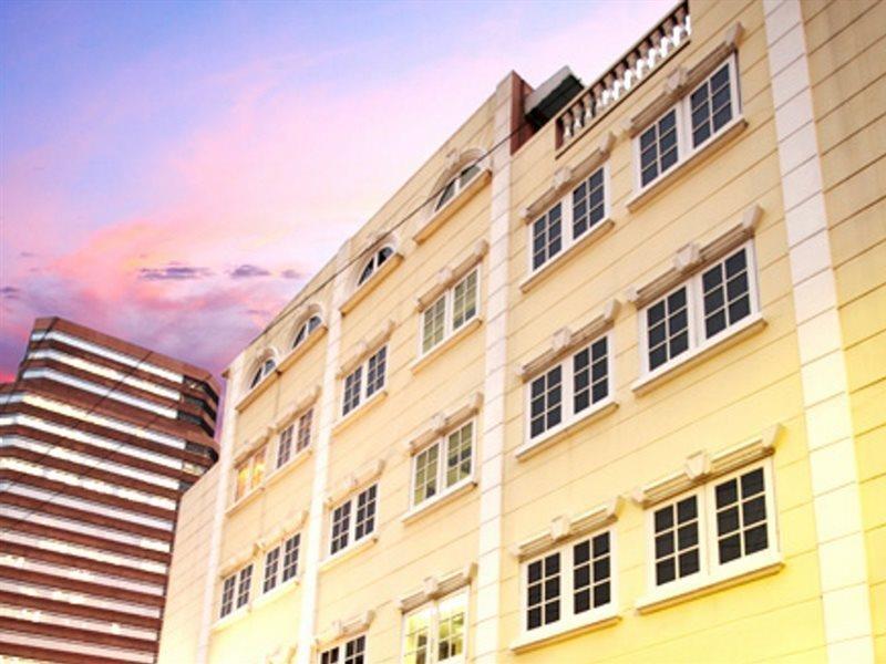 Hotel Sawasdee Langsuan Bangkok