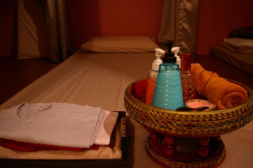 Hostel Moom Pon Khlai & Bangkok