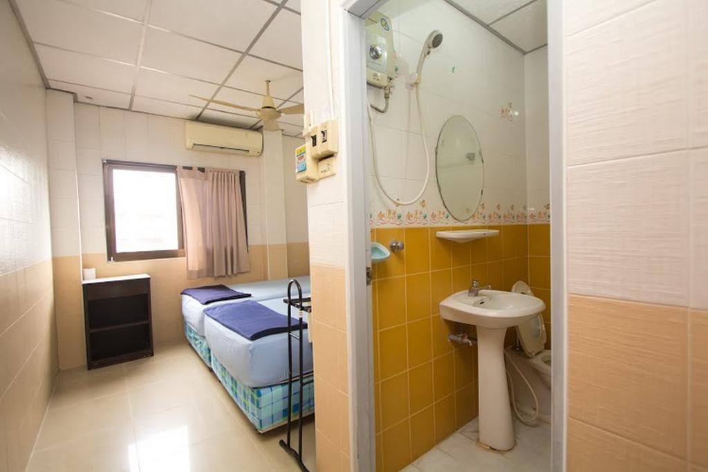 Guest house At Bangkok