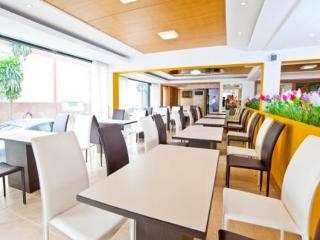 Siam Paradise Entertainment Complex 3*