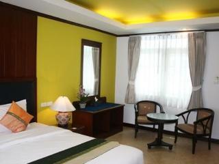 Hotel Oasis