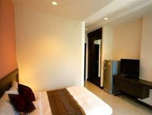 Apartahotel Baan Mina