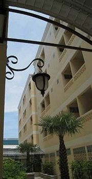 nhà trọ Rafael And Mansion - Sha Extra Certified 3*