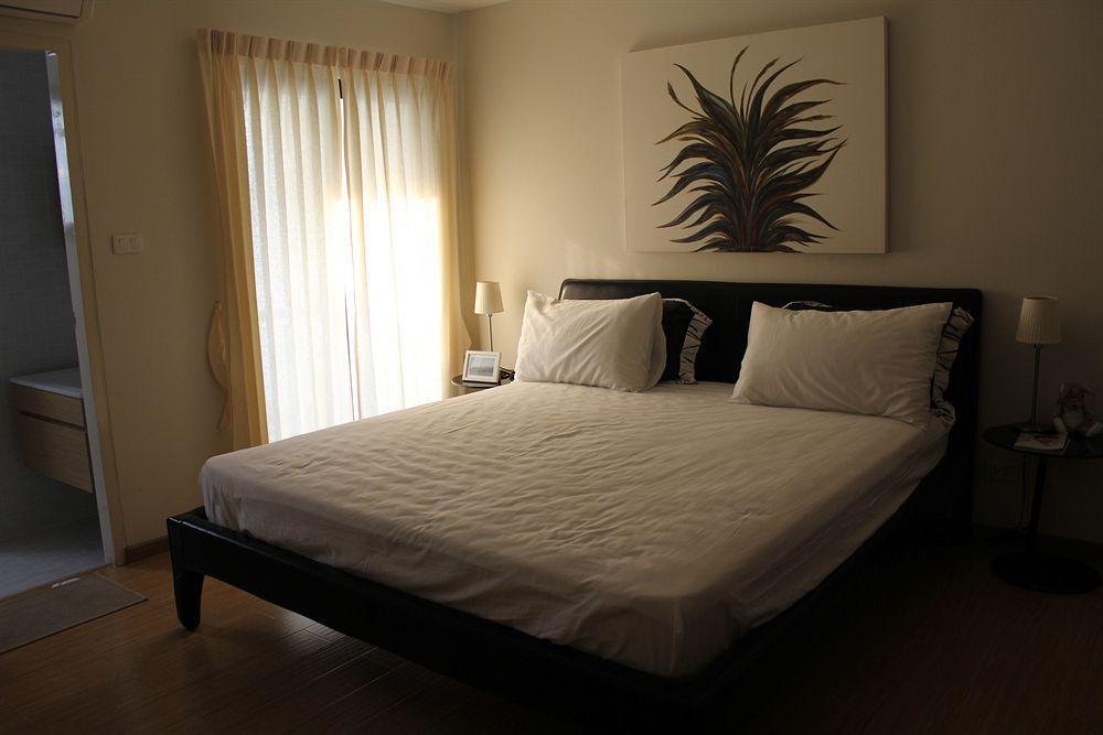 Hotel Utd Aries & Bangkok