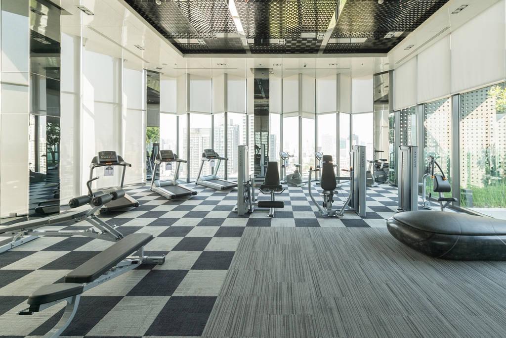 Rhythm Sukhumvit 36-38 By Jummie Apartment Bangkok