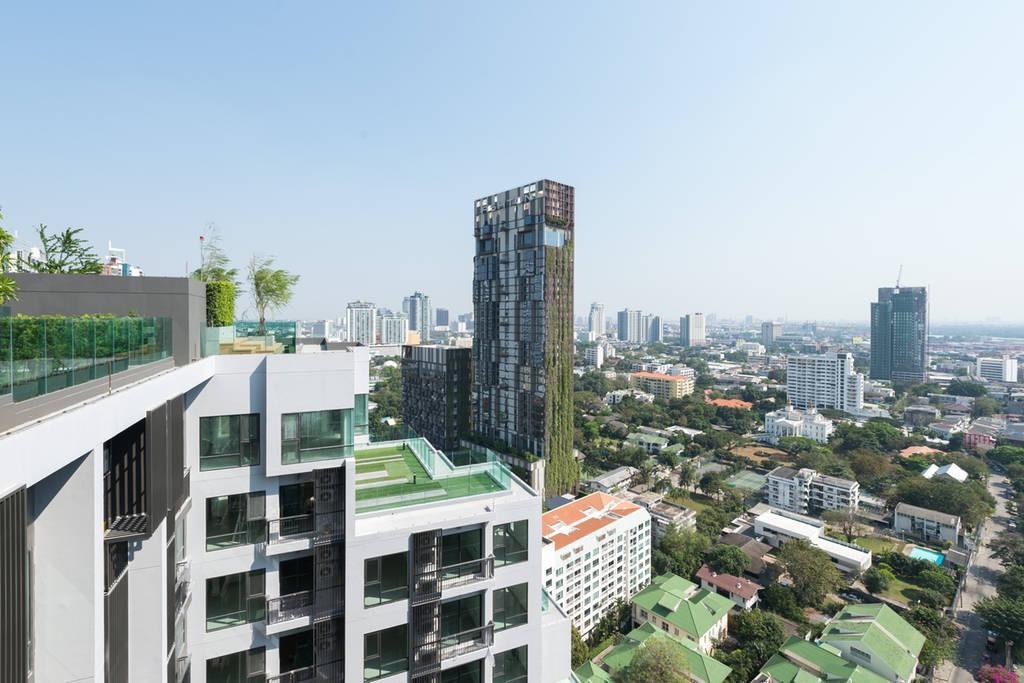 Rhythm Sukhumvit 36-38 By Jummie Apartment Bangkok