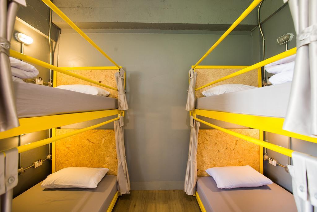 Cubic Albergue *