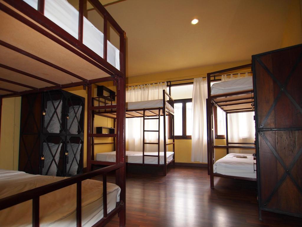 Niras Bankoc Hostel Bangkok