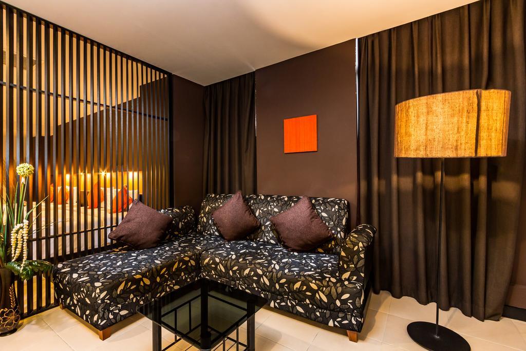 Khách sạn Miramar 4*