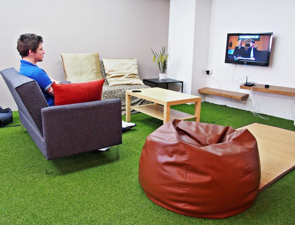 Link Corner Hostel *