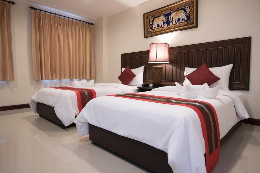 Hotel True Siam Rangnam - Sha Extra Certified 4*