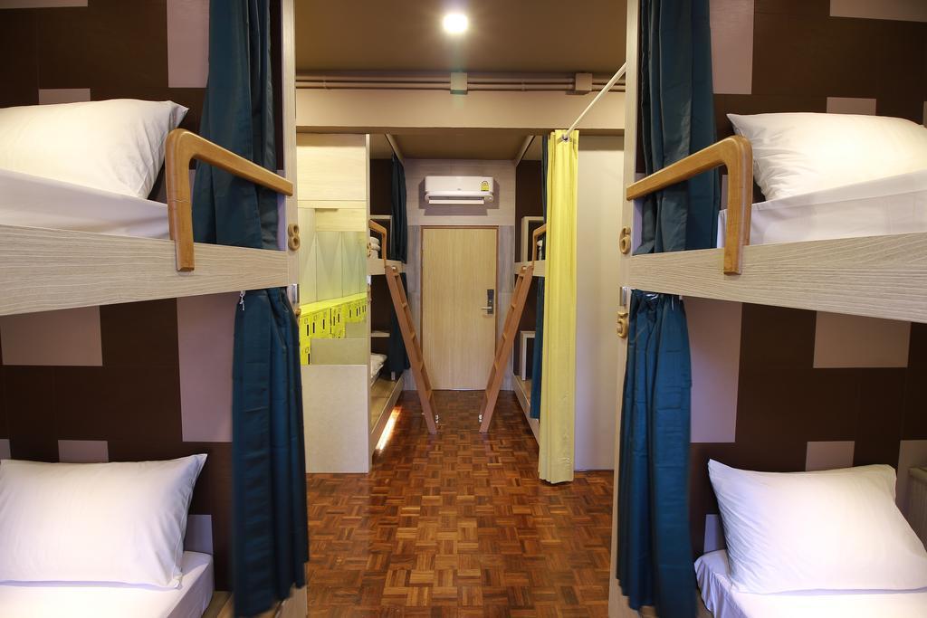 168 Hostel *