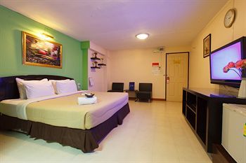 Grand Mandarin Latphrao 130 Hotel