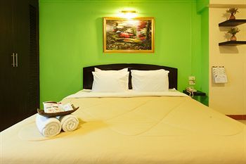 Grand Mandarin Latphrao 130 2* Bangkok