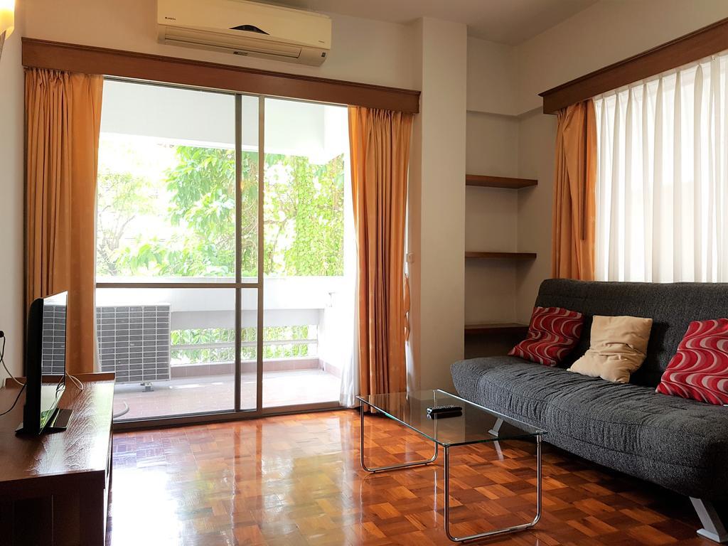 P.t. Court Hotell 3*