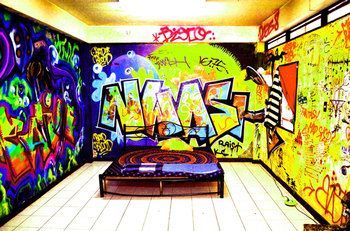 The Overstay Hotell *