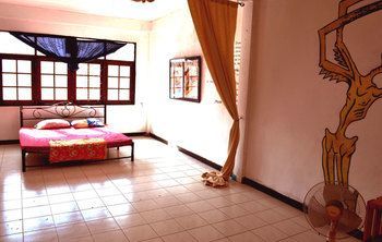Hotell The Overstay Bangkok