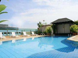 Base 2* Bangkok