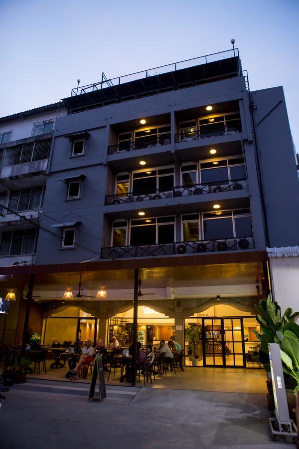 Maxim's Hotel Bangkok