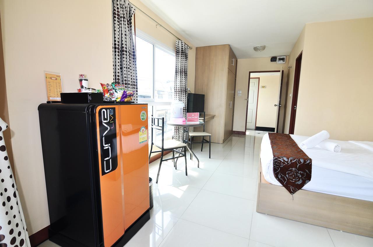 Buddy Place Hotel
