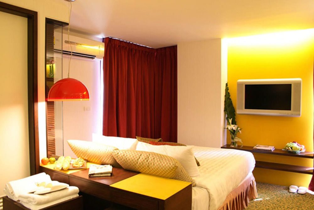 Hotel Tango Vibrant Living - Sha Extra Bangkok