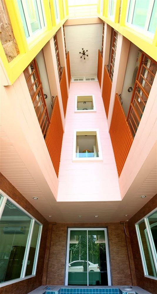 Khách sạn Oyo 75405 Ladda Place
