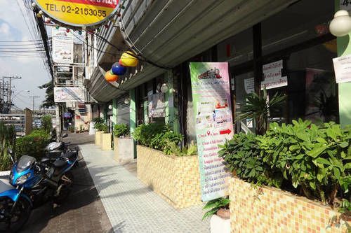 Oyo 568 Art Hua Lamphong Hotell 2*