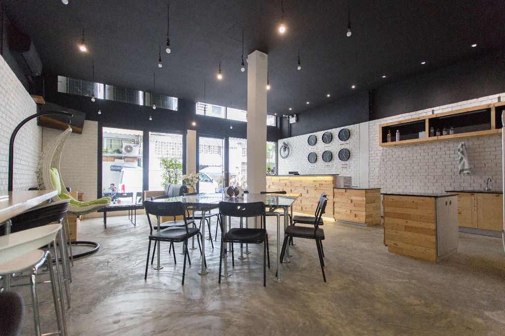 The Cube Silom Albergue