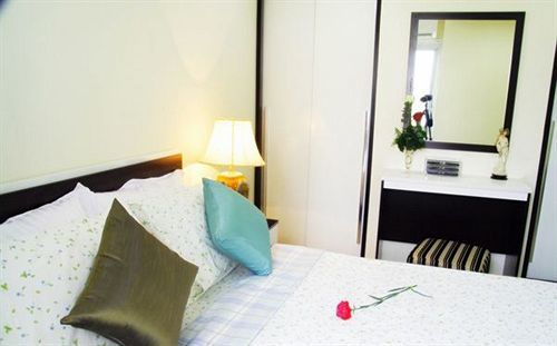 Cs Residencia 2*