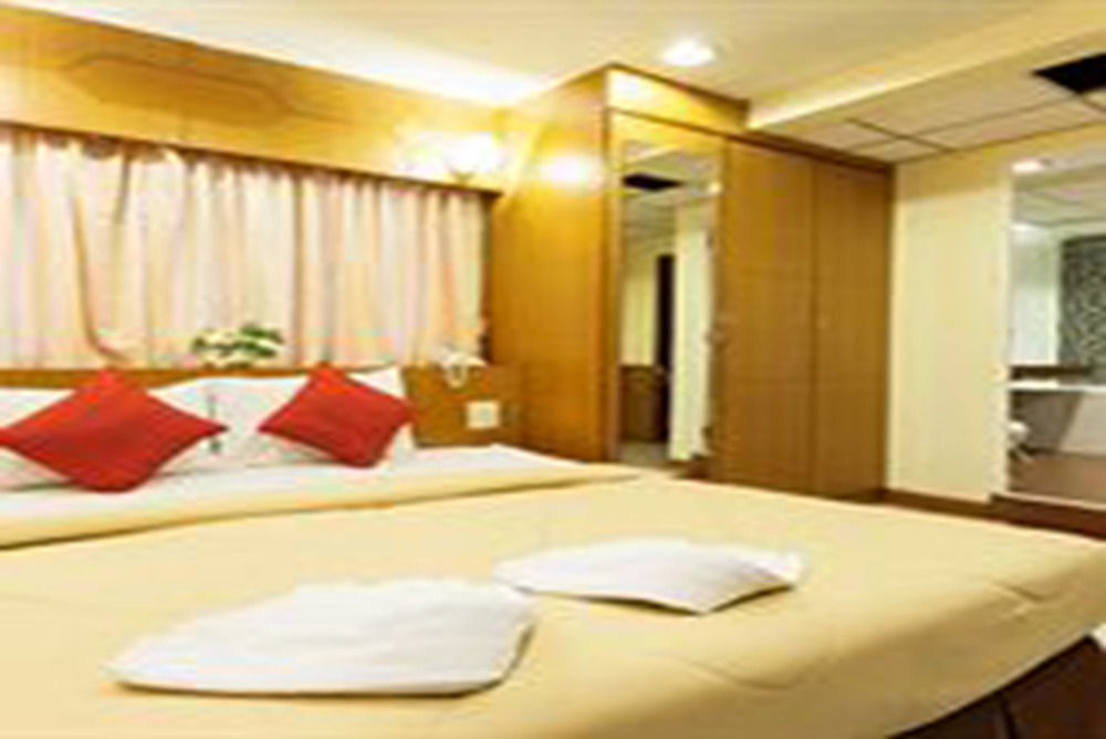 Grand Mandarin Latphrao 130 Bangkok
