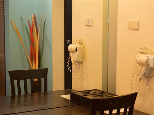 Hotel The Boutique Place 3*