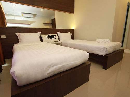 Bed By Hotell